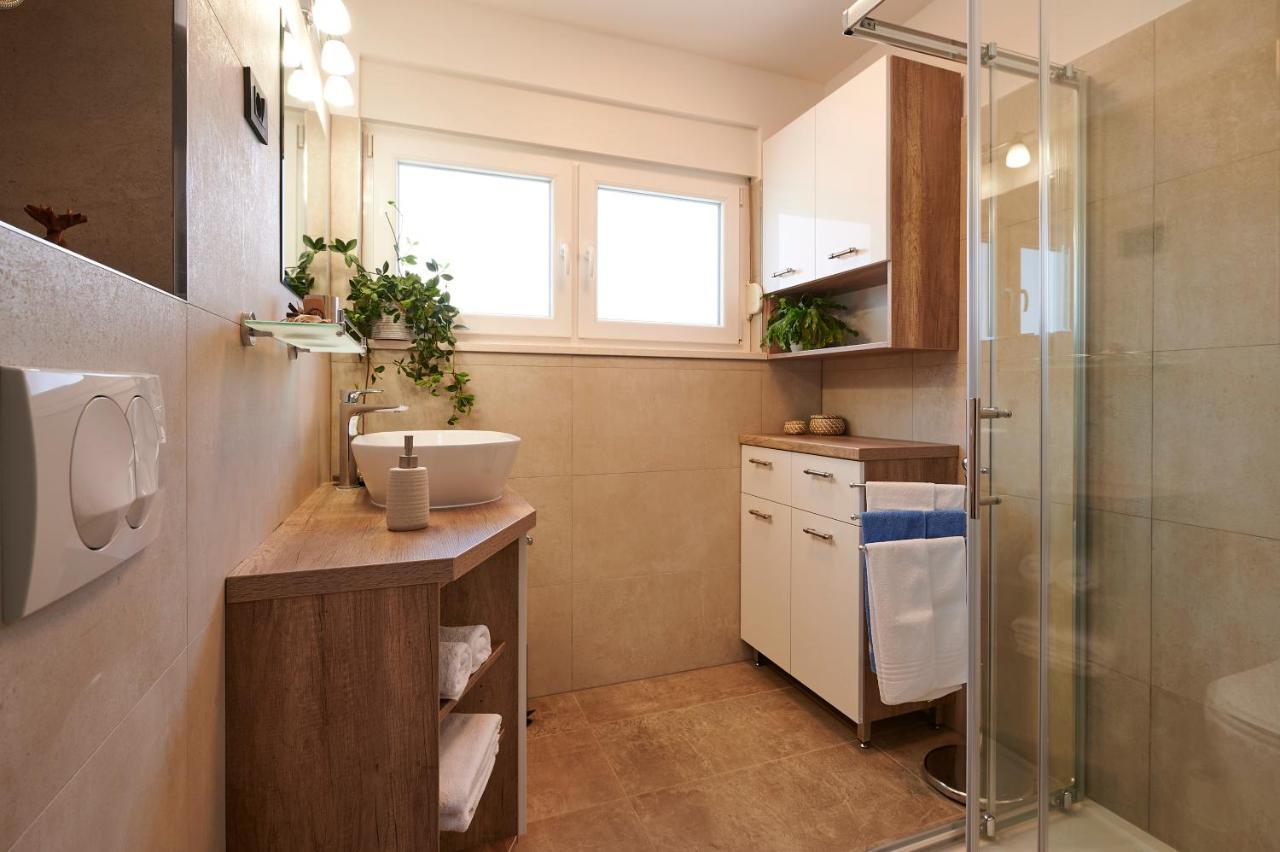Apartament Miro - Center Of *